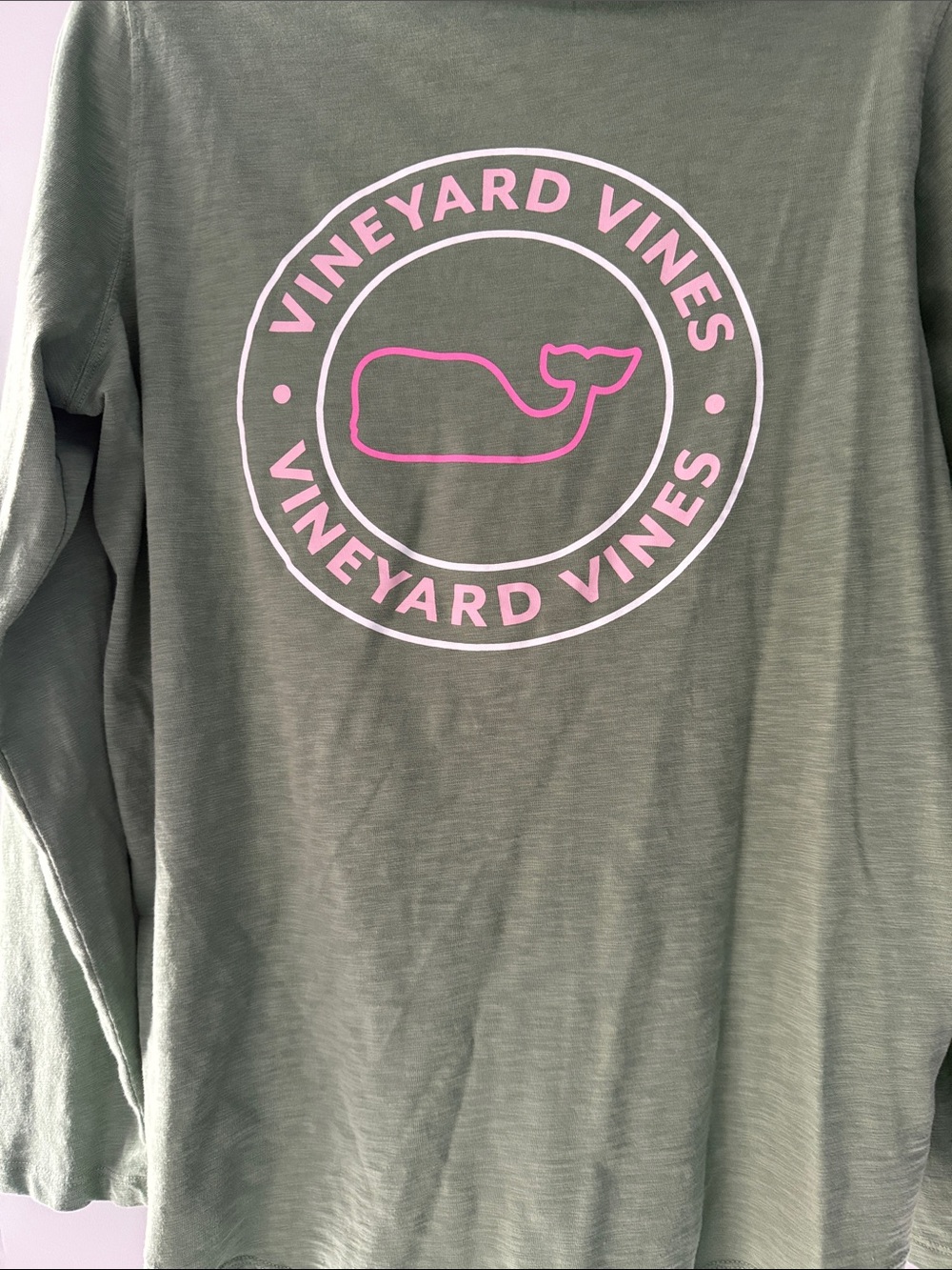 NWT- Vineyard Vines Lightweight Hooded Long Sleeve Tee - Light Sage - Picture 4 of 6